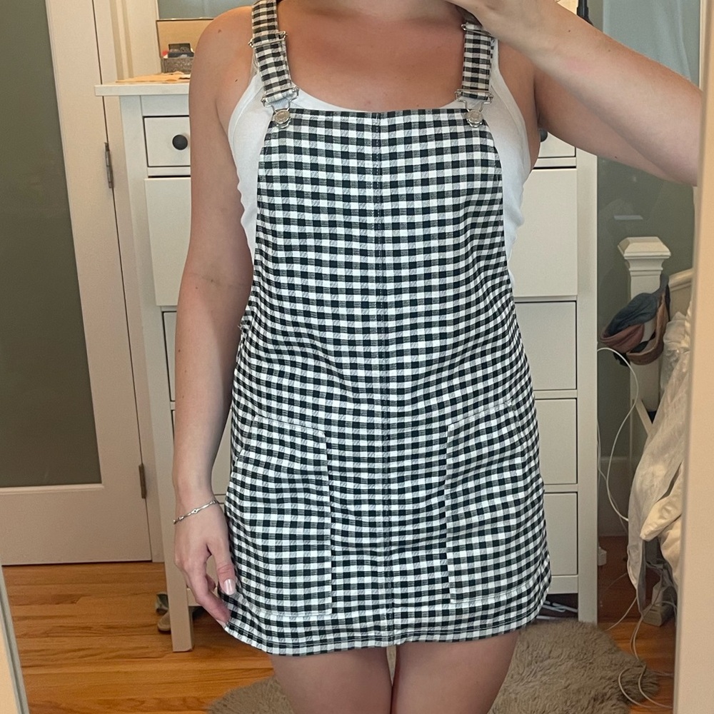 Overall dress